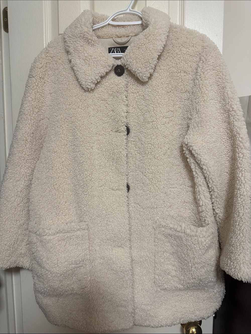 Zara Cream Teddy Sherpa Jacket with Button Front